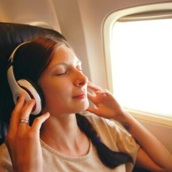 Top Travel Essentials Every College Student Needs (on a Budget!)