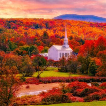 Trending Fall Trips Across the U.S. You’ll Want to Book ASAP