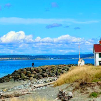 Washington’s Seaside Gem: A Storybook Escape with Seafood, Antiques, and Adventure