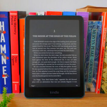We Compared Kindle vs. Kobo - Which Is the Best for Travel Reading?
