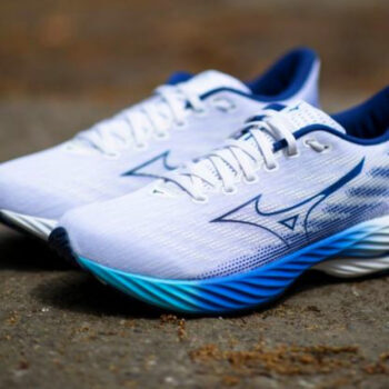 We Tried Asics vs Mizuno for Travel Comfort - These 6 Impressed Us