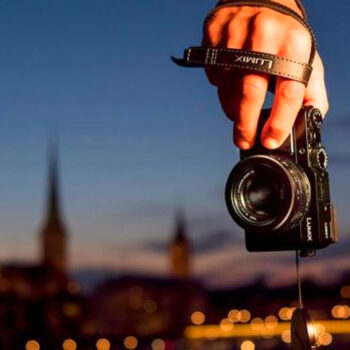 We Tried Point-and-Shoot Cameras in the City – These 6 Nailed It