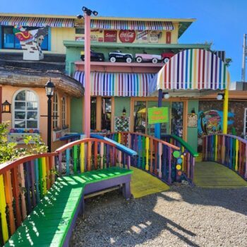 This Captiva Restaurant Is a Full Christmas Wonderland 364 Days a Year, Complete With Moving Trains