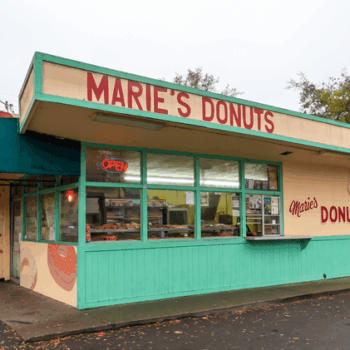 Locals Show Up Before Sunrise for the Maple Bars at This Tiny California Donut Shop