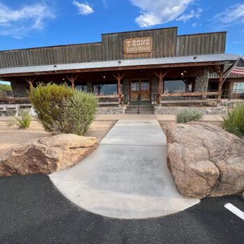This Arizona Steakhouse You'd Barely Notice Is Serving One Of The Best Filet Mignons Of 2026