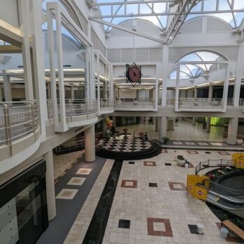 This Nearly Abandoned Orlando Mall Feels Like the Ghost of Florida's Shopping Glory Days