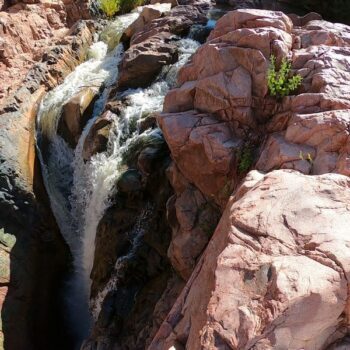 8 Arizona Swimming Holes And Creeks Where Locals Still Wade In Well Into Fall