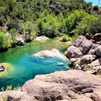 There's An Arizona Creek Where You Can Actually Float In Crystal-Blue, Spring-Fed Water