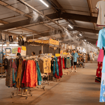 Clear Your Whole Day Because This Massive Arizona Market Is A Full-Blown Treasure Hunt