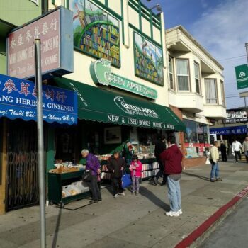 10 California Used Bookstores Where Book Lovers Happily Lose an Entire Afternoon