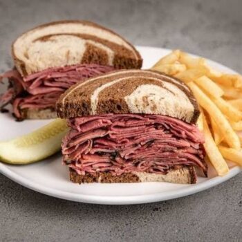 This Phoenix Deli Has Been Piling Corned Beef On Real Rye Since 1989, And Regulars Still Line Up