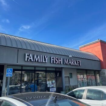 Locals Who Grew Up On This No-Frills California Fish Market's Fried Fish Still Bring Their Families Decades Later