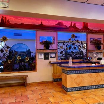 The Best Part Of This Arizona Green Chile Joint Shows Up Free After You Think You're Done