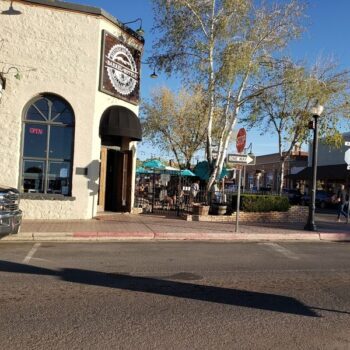 You Need To Visit This Arizona Town That Looks Like It Wandered Out Of A Hallmark Movie