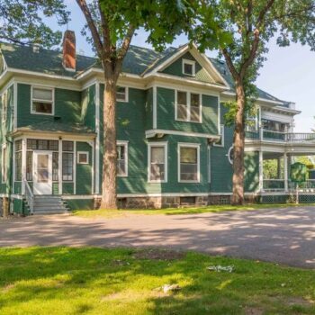 Right On The Mississippi, This Calm Minnesota Town Keeps Homes Affordable And Life Unhurried