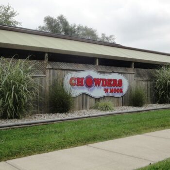 The Clam Chowder At This Little Ohio Dive Bar Has People Planning Their Next Trip Back