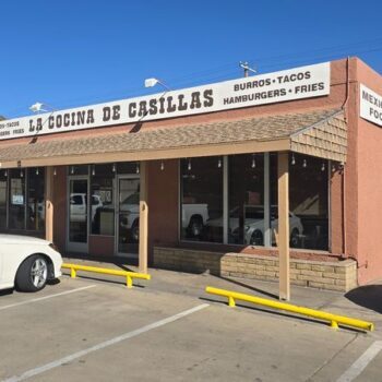 This Old-School Miami, Arizona Burger House Grills The Kind Of Burgers Locals Swear By