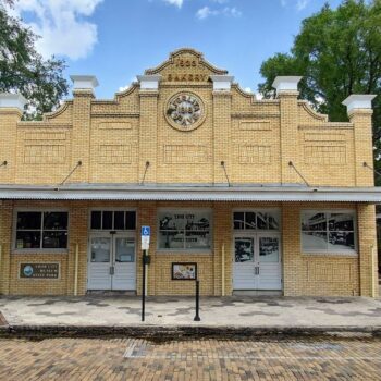 This Tampa Museum Quietly Tells the Story of Florida's Cuban Cigar Workers Through Their Own Voices
