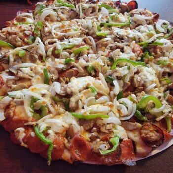 Pizza Lovers Happily Make The Drive For This Under-The-Radar Indiana Town