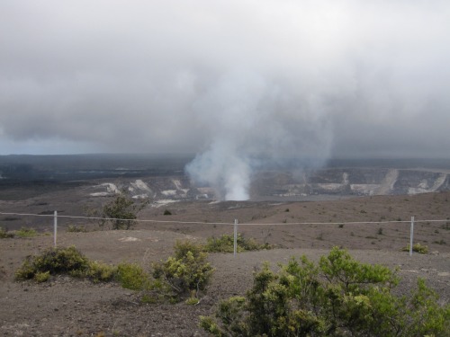 Kilauea Crater | Day trip to Volcanoes National Park via We3Travel.com